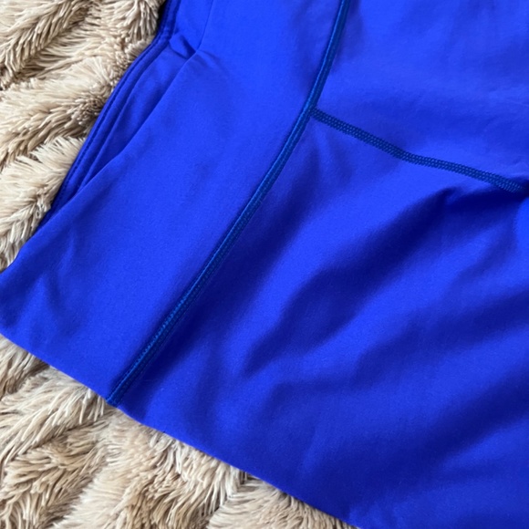 Fabletics - Picture 3 of 3